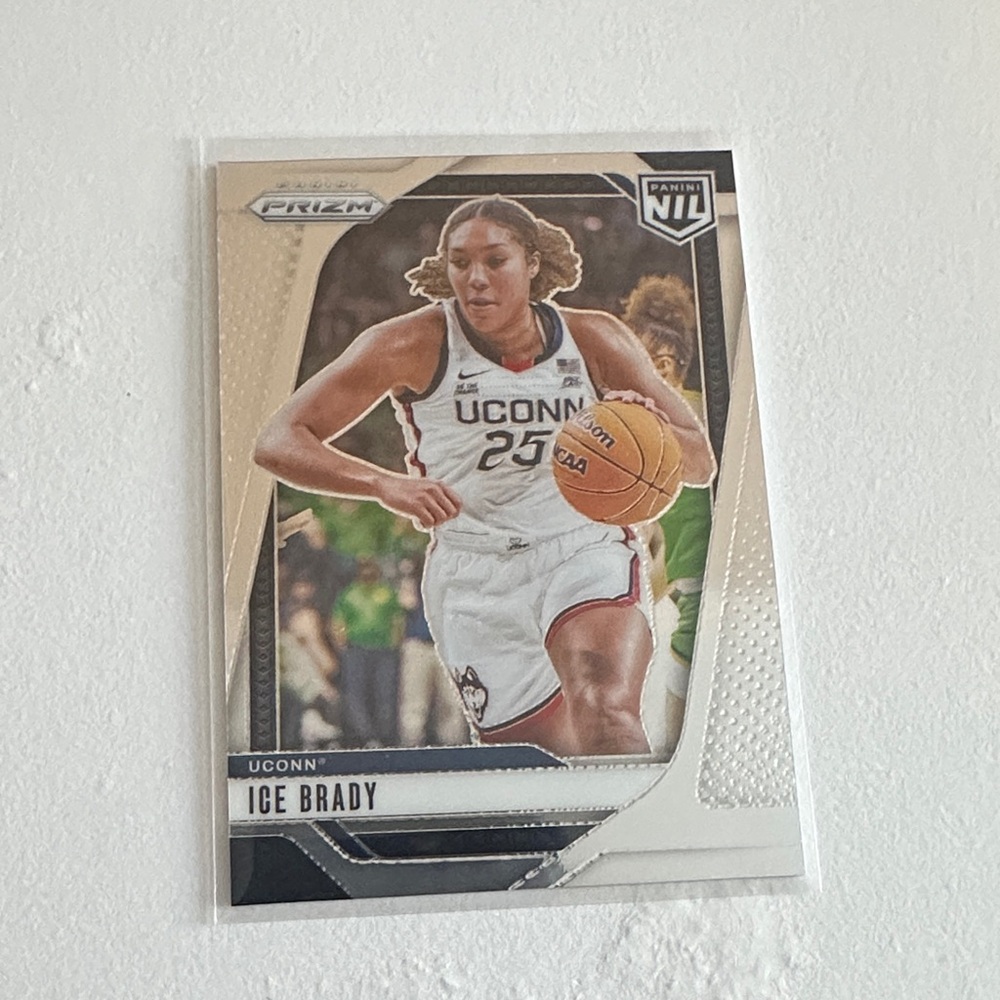 Panini Prizm UConn Basketball Card - White and Gold